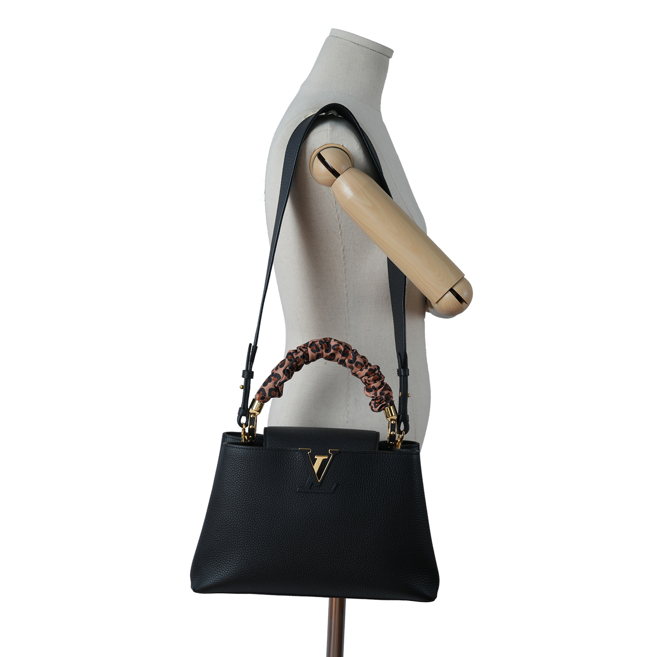 LOUIS VUITTON(USED)루이비통 M58732 시즌 카퓌신 MM